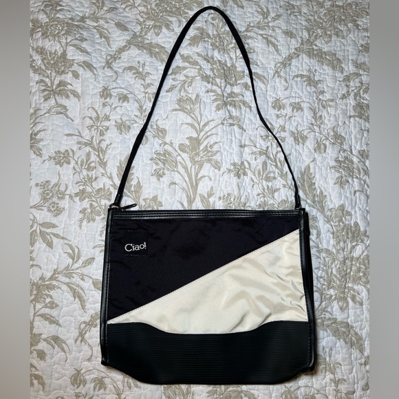 Ciao Handbags - Vintage 80s 90s Ciao Crossbody Sling Travel Bag Baggu Style RetroPop